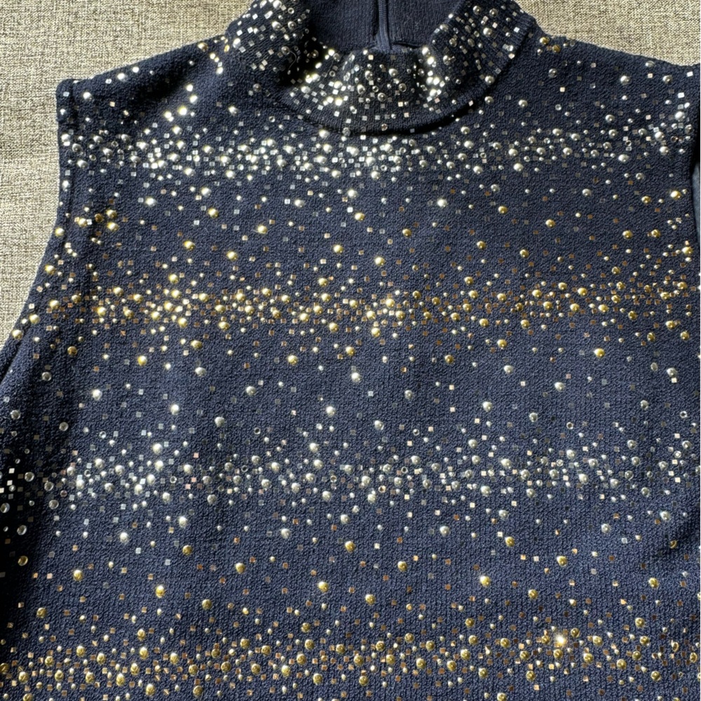 St. John Metallic Embellished Knit Shell Sweater Sleeveless Top